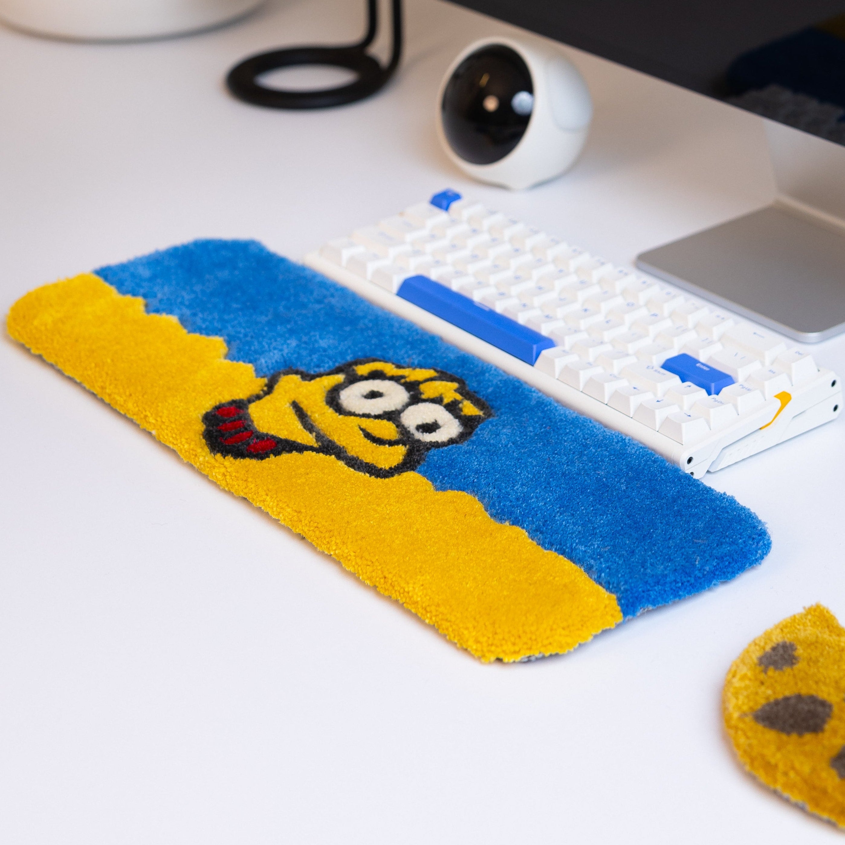Bart Simpson Keyboard Rug with Wrist Rest – Handmade Tufted Yellow Desk Mat 45x15cm | Cartoon Gamer Gift
